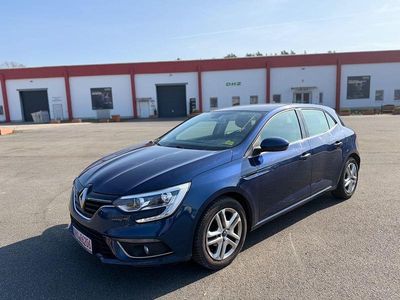 Gebraucht Renault Mégane IV Experience 101 PS (74 kW) 2016 Blau Limousine