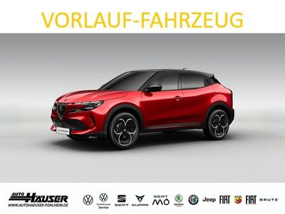Rot Neu 2025 Alfa Romeo GT Junior Edizione Speciale SUV | 37.285 € (Etwas zu teuer)