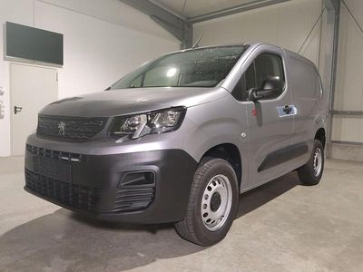 Neu Peugeot Partner 131 PS (96 kW) 2025 Grau artense metallic Van / Kleinbus