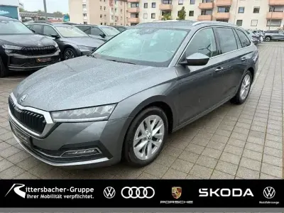 Gebraucht Skoda Octavia Style 150 PS (110 kW) 2023 Graphitegrau metallic Kombi