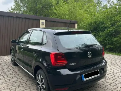 Usata VW Polo Trendline 75 CV (55 kW) 2017 Nero Utilitaria