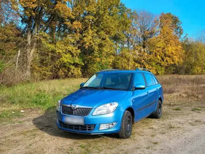 Gebraucht Skoda Fabia Fresh 86 PS (63 kW) 2014 Blau Kombi