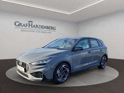 Grau Neu 2025 Hyundai i30 N Line Limousine | 27.634 € (Etwas zu teuer)