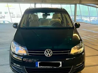Brugt VW Sharan Highline 140 HK (102 kW) 2010 Sort MPV