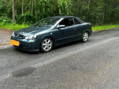 Gebraucht Opel Astra Cabriolet 147 PS (108 kW) 2002 Grün Cabrio