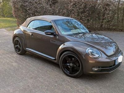 Second-hand VW Beetle Exclusive 160 CP (117 kW) 2014 Maro Hatchback