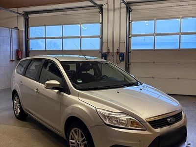 Gebraucht Ford Focus 110 PS (80 kW) 2008 Silber Kombi