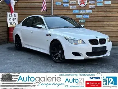 Używany BMW M5 Performance 507 KM (372 kW) 2008 Biały Sedan/Limuzyna