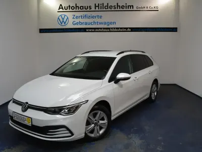 Gebraucht VW Golf VIII Life 150 PS (110 kW) 2024 Weiß Kombi