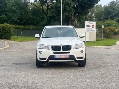 Gebraucht BMW X3 163 PS (119 kW) 2012 Weiß SUV