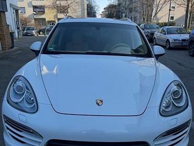 Gebraucht Porsche Cayenne 245 PS (180 kW) 2014 Weiß SUV
