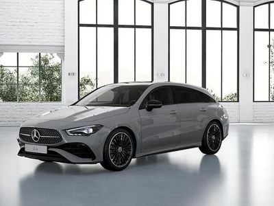 Grau Gebraucht 2025 Mercedes CLA220 Shooting Brake Kombi | 45.900 €