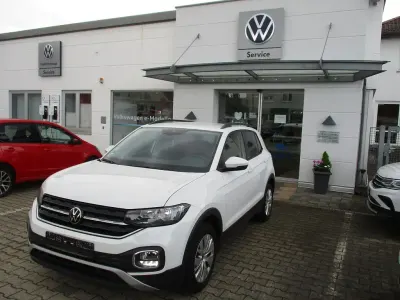 Używany VW T-Cross Active 110 KM (80 kW) 2022 Biały SUV