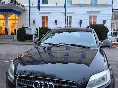 Second-hand Audi Q7 245 CP (180 kW) 2006 Negru SUV