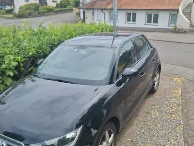 Gebraucht Audi A1 Sportback Sport 95 PS (69 kW) 2016 Schwarz Kleinwagen