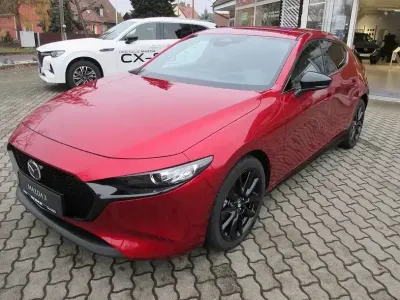 Nowe Mazda 3 Nagisa 140 KM (102 kW) 2025 Czerwony Sedan/Limuzyna