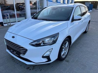 Gebraucht Ford Focus Cool & Connect 125 PS (91 kW) 2022 Weiß Kombi