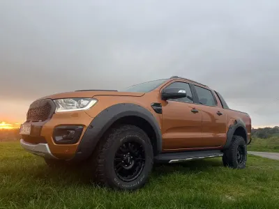Usata Ford Ranger Wildtrack 212 CV (155 kW) 2020 Arancione Pick-up