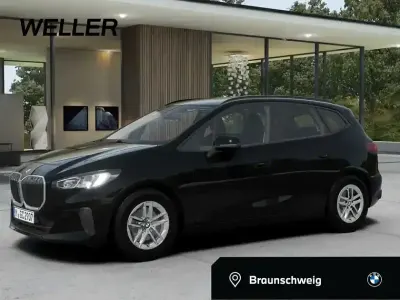 Gebraucht BMW 216 Active Tourer Comfort Edition 122 PS (89 kW) 2025 Schwarz ii (schwarz) Van / Kleinbus