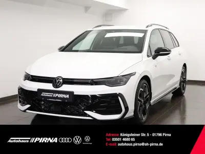 Gebraucht VW Golf VIII Style 150 PS (110 kW) 2025 Weiß Kombi