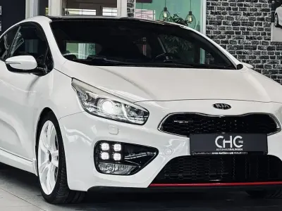 Używany Kia ProCeed GT-Track 204 KM (150 kW) 2014 Biały Hatchback