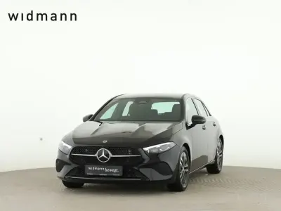 Gebraucht Mercedes A200 163 PS (119 kW) 2026 Schwarz Limousine