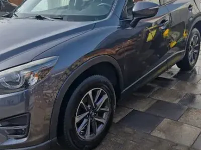 Usata Mazda CX-5 Exclusive-Line 150 CV (110 kW) 2016 Grigio SUV