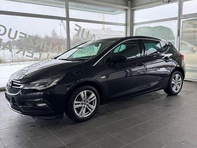 Schwarz Gebraucht 2018 Opel Astra Dynamic Limousine | 10.500 € (Fairer Preis)