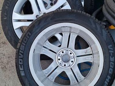 Gebraucht Mercedes ML350 231 PS (169 kW) 2010 Weiß SUV