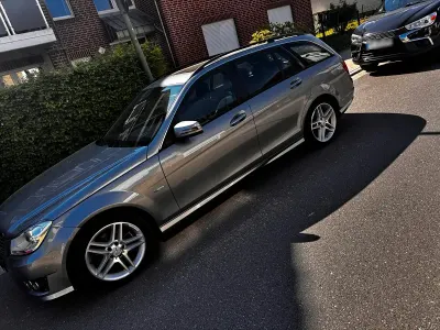 Gebraucht Mercedes C180 AMG 120 PS (88 kW) 2011 Andere farben Kombi