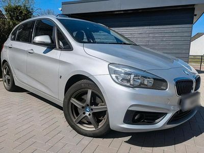 Second-hand BMW 225 iPerformance 136 CP (100 kW) 2016 Argintiu Break
