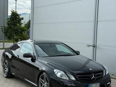 Gebraucht Mercedes C63 AMG 388 PS (285 kW) 2009 Schwarz Coupé