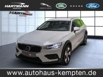 Gebraucht Volvo V60 197 PS (144 kW) 2021 Ice white Kombi