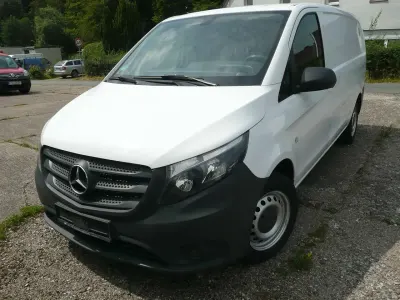 Gebraucht Mercedes Vito 114 PS (83 kW) 2017 Artic weiß Van