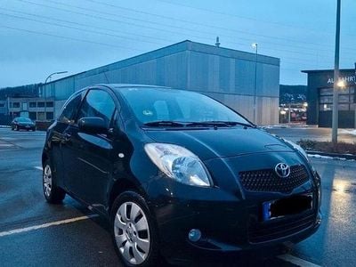 Gebraucht Toyota Yaris 69 PS (50 kW) 2007 Schwarz Kleinwagen