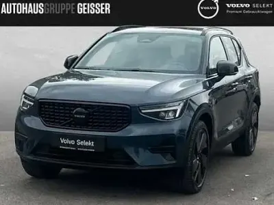 Gebraucht Volvo XC40 Plus 163 PS (119 kW) 2025 Denim blue SUV