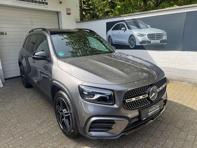 Usata Mercedes GLB200 AMG line 163 CV (119 kW) 2024 Grigio SUV