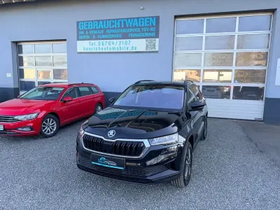 Gebraucht Skoda Karoq Tour 150 PS (110 kW) 2022 Schwarz SUV