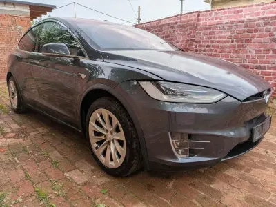 Gebraucht Tesla Model X Long Range RWD 158 kW (215 PS) 2019 SUV