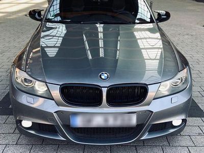 Gebraucht BMW 330 M Sport 245 PS (180 kW) 2010 Grau Limousine