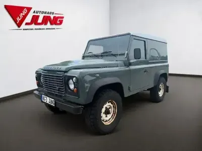 Gebraucht Land Rover Defender 122 PS (89 kW) 2014 Grün SUV