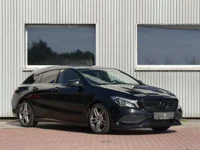 Gebraucht Mercedes CLA180 AMG line 122 PS (89 kW) 2019 Schwarz Coupé