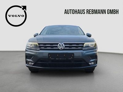 Indiumgrau Gebraucht 2017 VW Tiguan Sound SUV | 20.500 € (Fairer Preis)