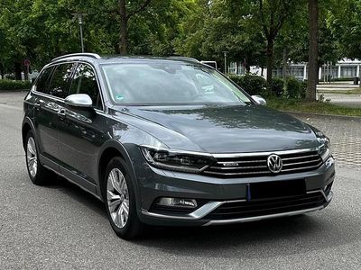 Usata VW Passat Alltrack 239 CV (175 kW) 2015 Grigio Station wagon