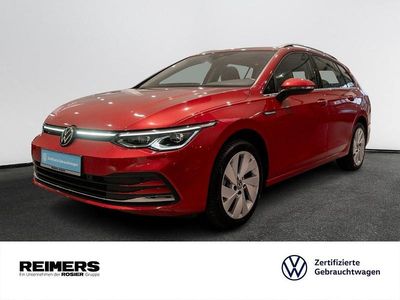 Gebraucht VW Golf VIII Style 131 PS (96 kW) 2024 Rot / kings red Kombi