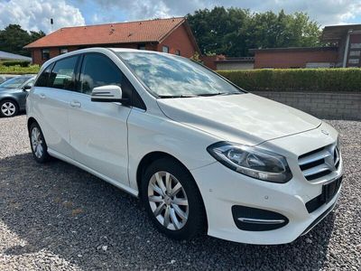 Mercedes B200