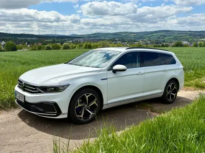 Gebraucht VW Passat GTE 218 PS (160 kW) 2022 Weiß Kombi