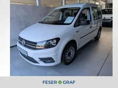 Gebraucht VW Caddy Basis 150 PS (110 kW) 2020 Candyweiß Van / Kleinbus