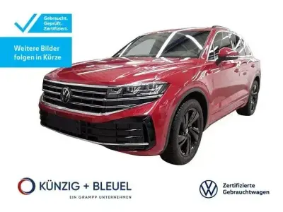 Gebraucht VW Touareg Elegance 231 PS (169 kW) 2025 Chilirot metallic SUV