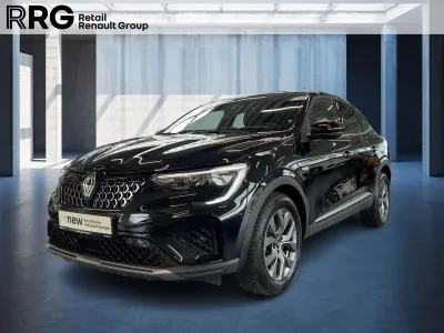Używany Renault Arkana Techno 140 KM (102 kW) 2025 Czarny SUV